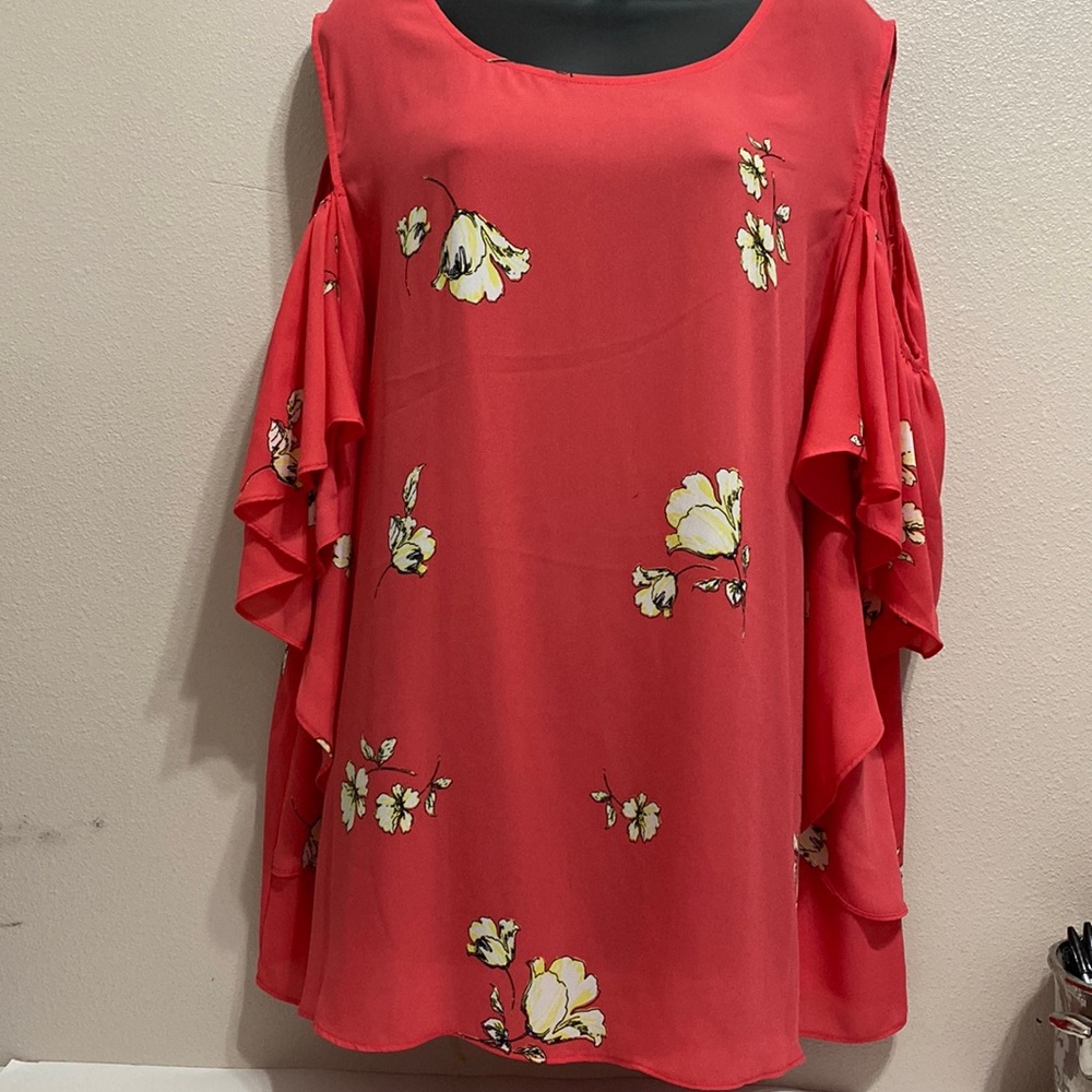 Plus size cold shoulder dressy blouse